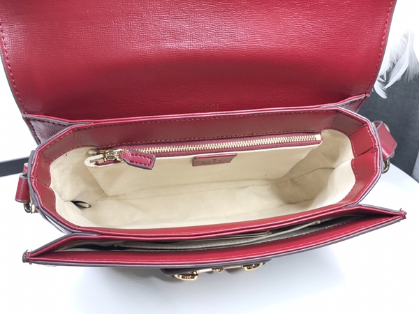 激安グッチバッグコピー着用イメージ